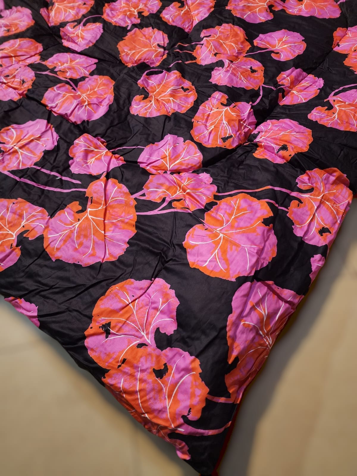 Heavy Double Bed Quilt (Razai)