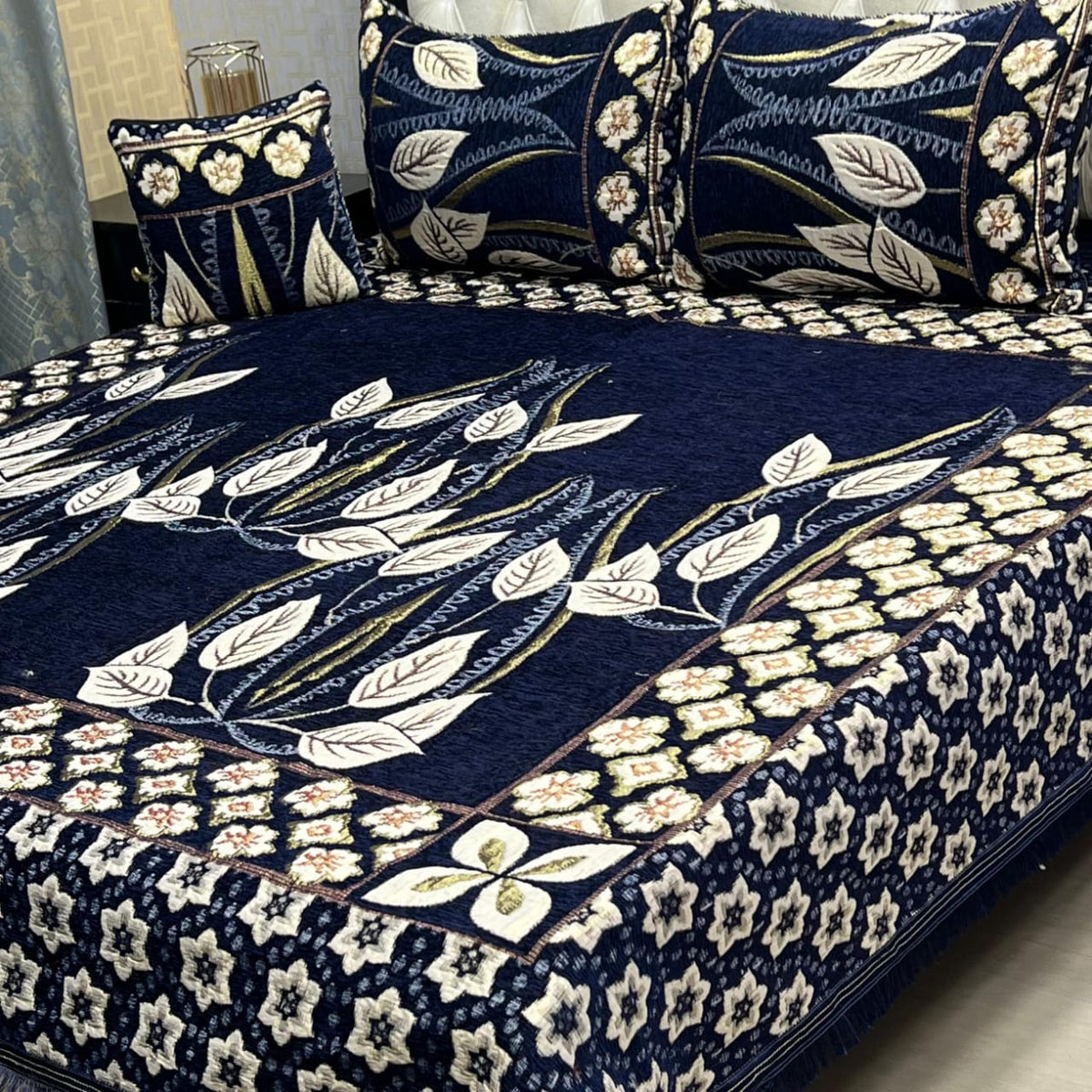 Jacquard Velvet Bed Sheet-4PC Design-510