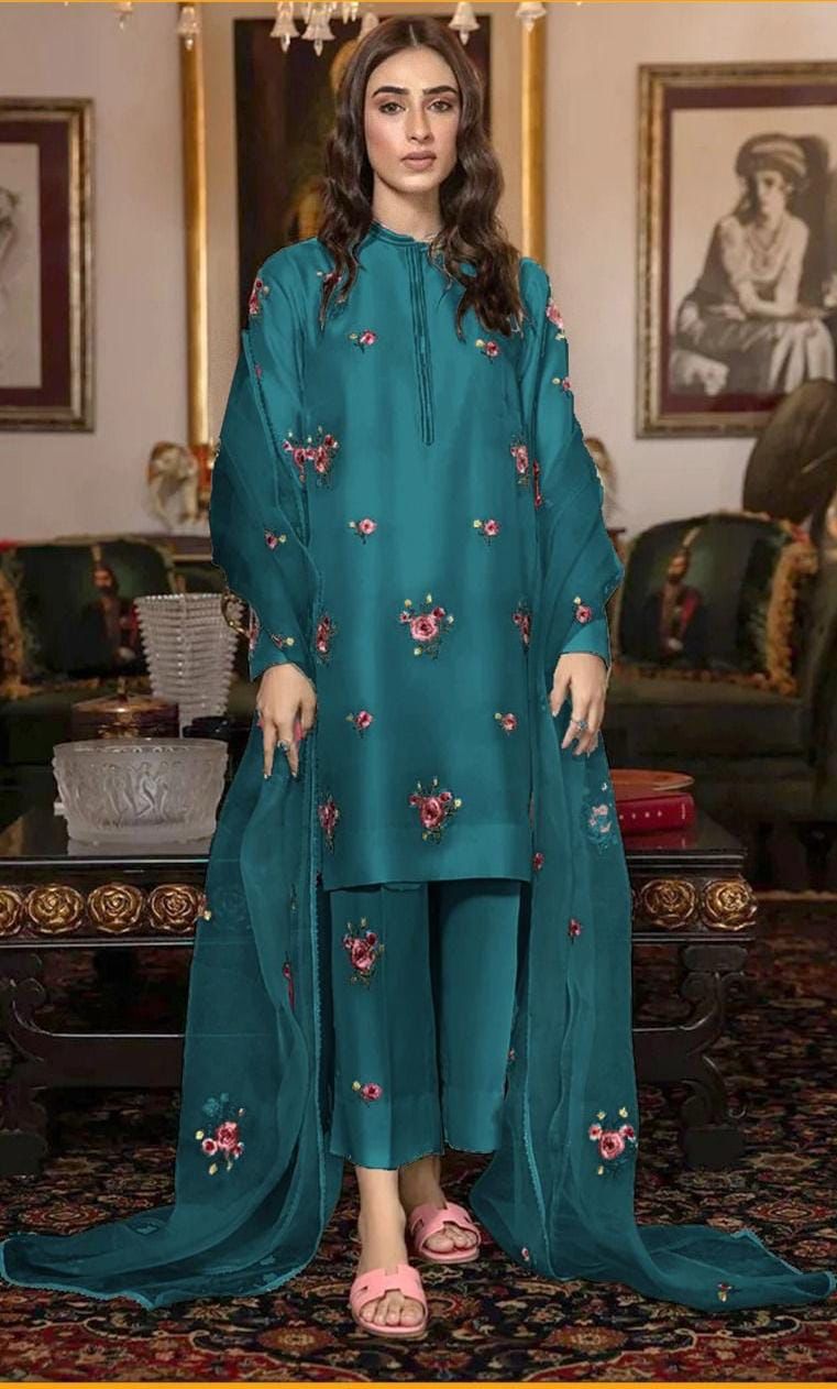 LUXURY WINTER COLLECTION 2025 -#14