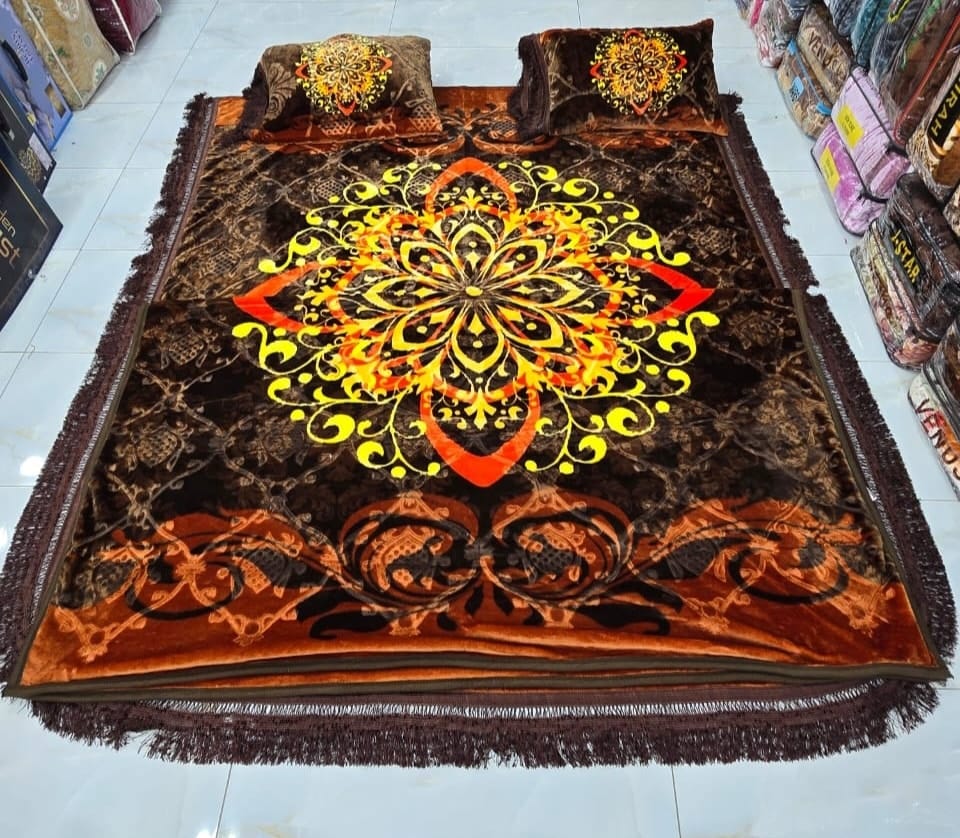 4pcs Embossed Bed Cover Set Double Bed