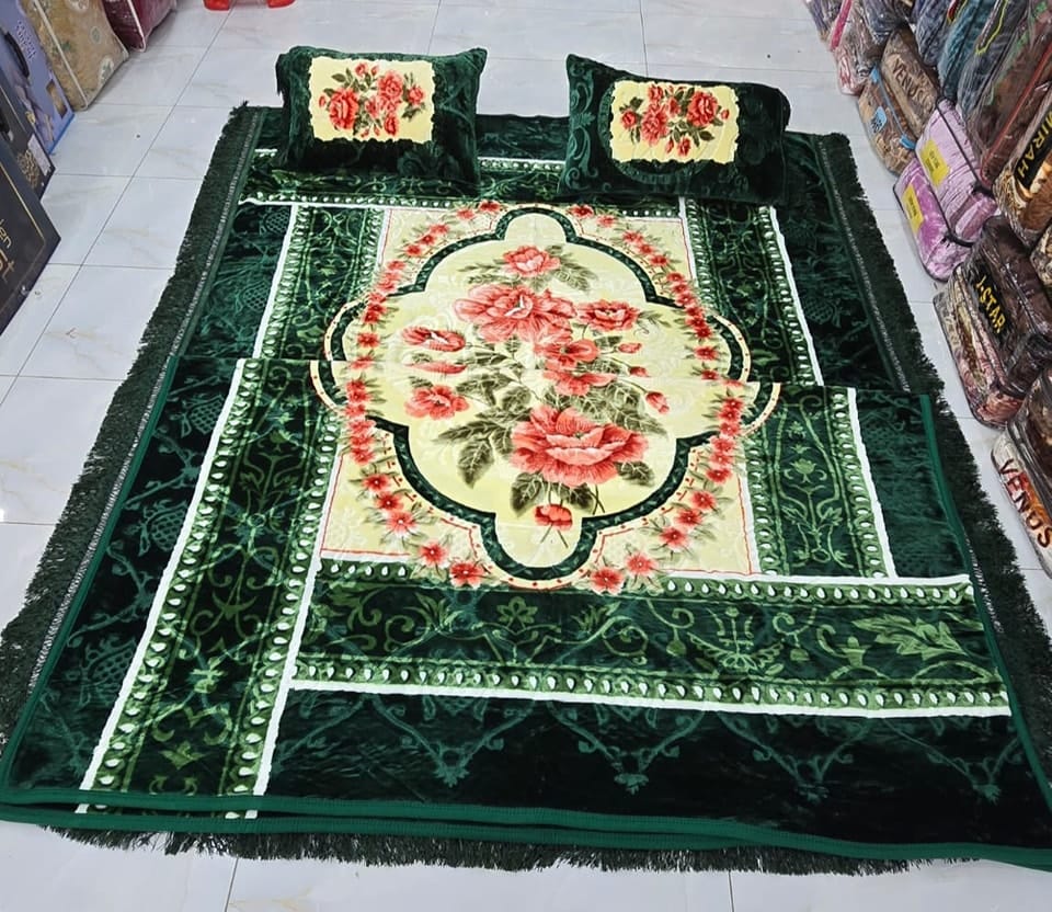 4pcs Embossed Bed Cover Set Double Bed